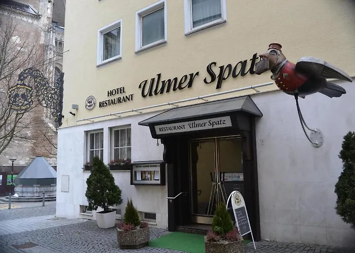 Hotel Ulmer Spatz 2*