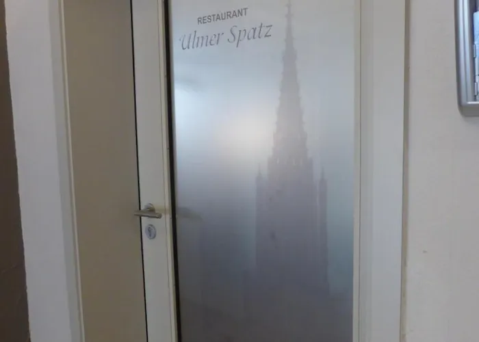 Ulmer Spatz Szálloda Ulm